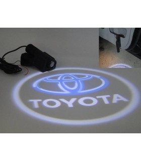 Einstiegsbeleuchtung/Umfeldbeleuchtung mit Toyota Logo